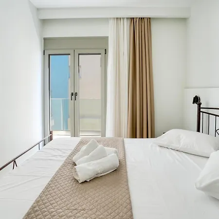 Chrysoula Seaside Апартаменты *